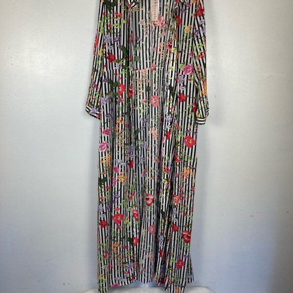 Plilosopy Floral Dress. - Picture 3 of 7